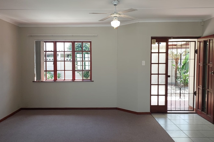 3 Bedroom Property for Sale in Denneoord Western Cape